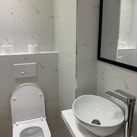 Digital Nomad Ap Apartament Tirana
