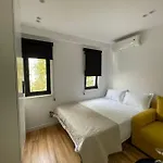 Digital Nomad Ap *